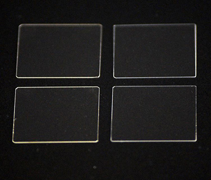 Quarzglasplatte hohe Durchlässigkeit kundenspezifische Größen hochtemperaturbeständig transparent 1